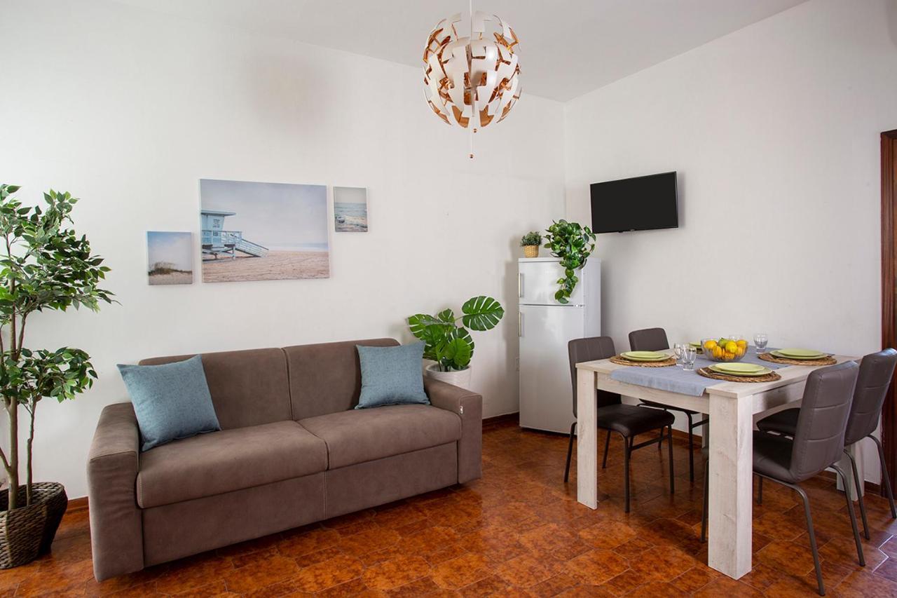 Appartamenti Villa Miramare Rimini Eksteriør bilde