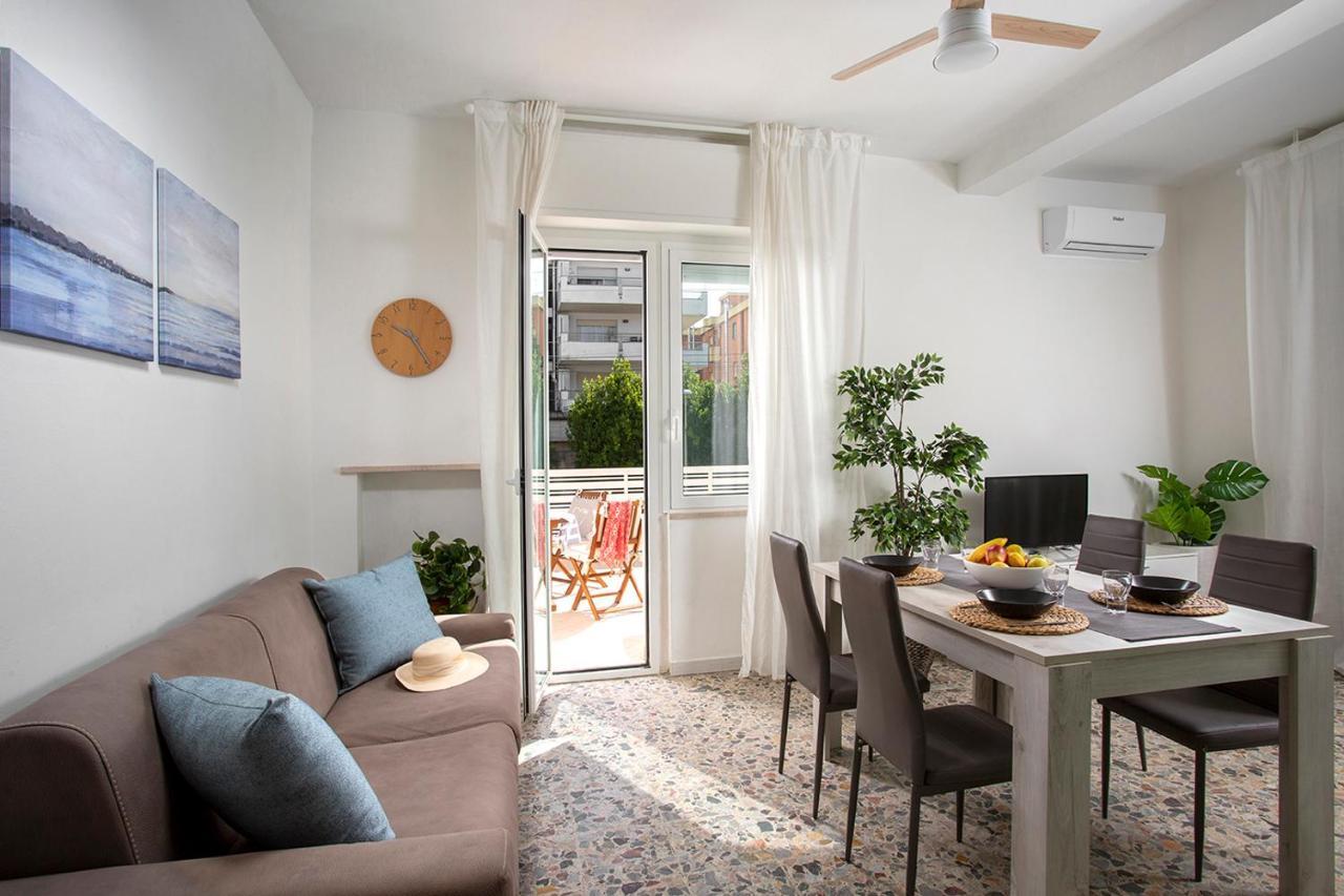 Appartamenti Villa Miramare Rimini Eksteriør bilde