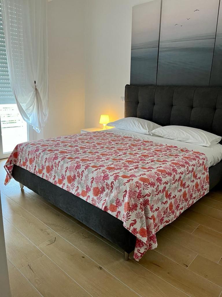 Appartamenti Villa Miramare Rimini Eksteriør bilde