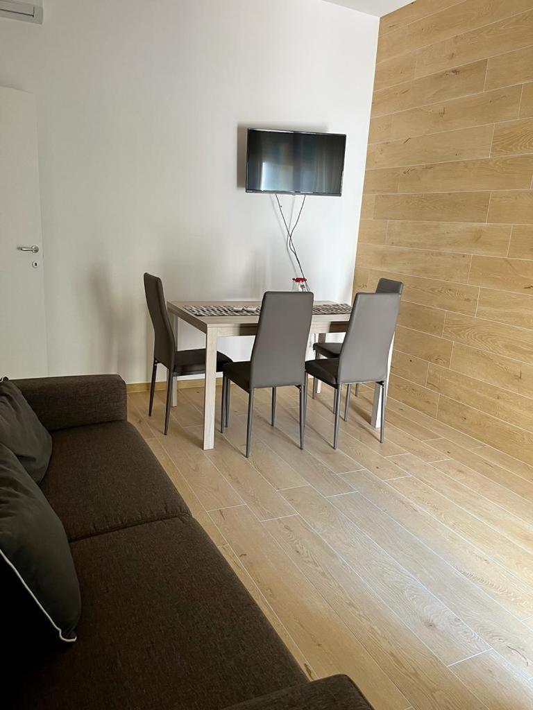 Appartamenti Villa Miramare Rimini Eksteriør bilde