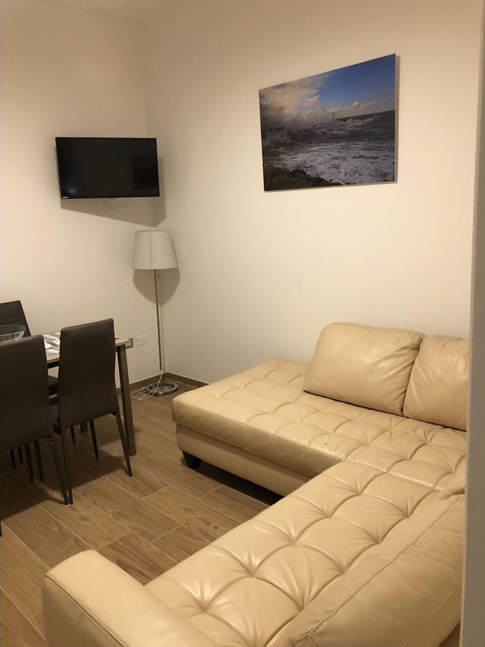 Appartamenti Villa Miramare Rimini Eksteriør bilde